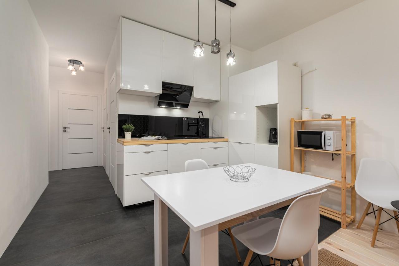 Przerwana 11A By Homeprime Варшава Экстерьер фото